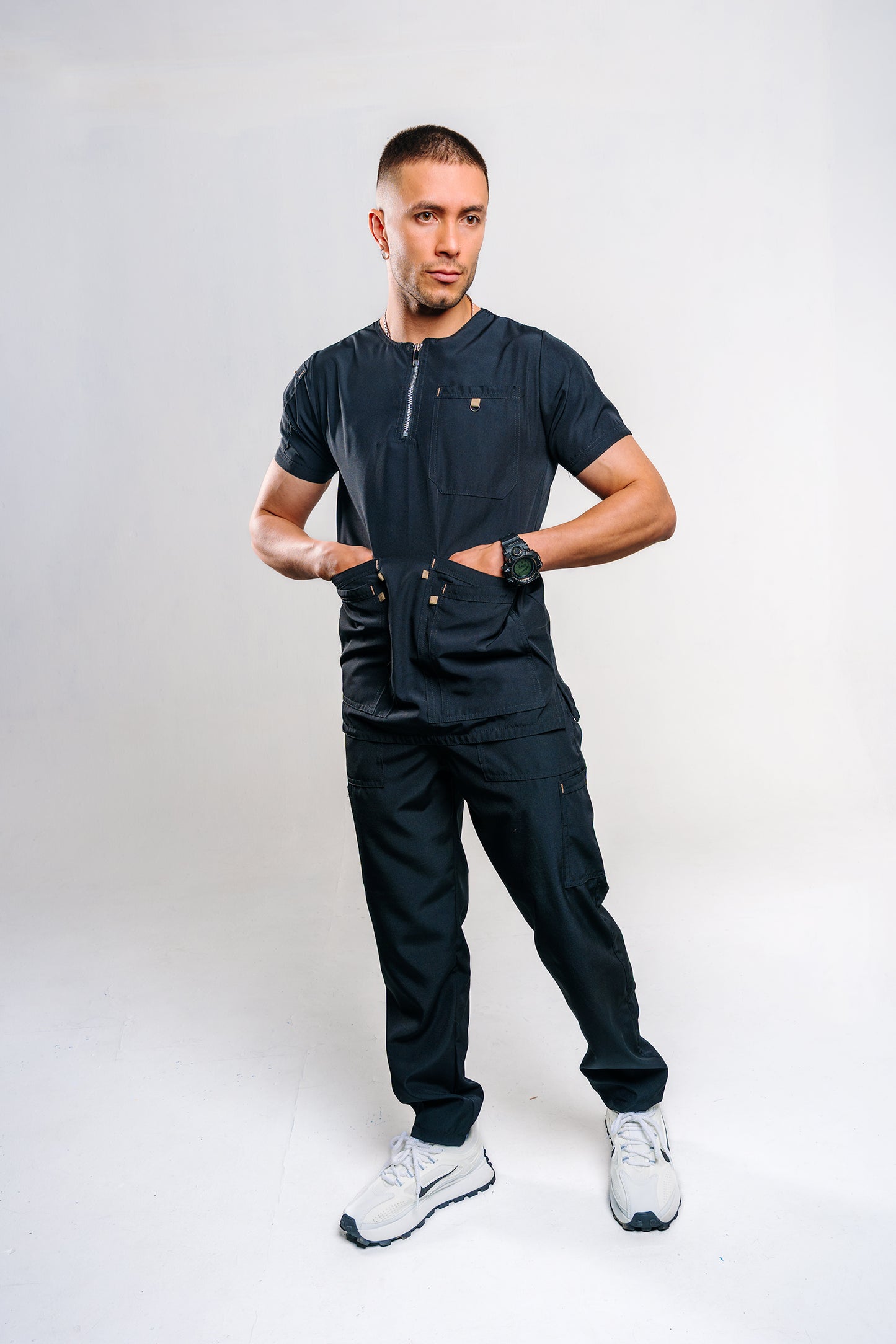 UNIFORME ANTIFLUIDO CABALLERO TREND MEN