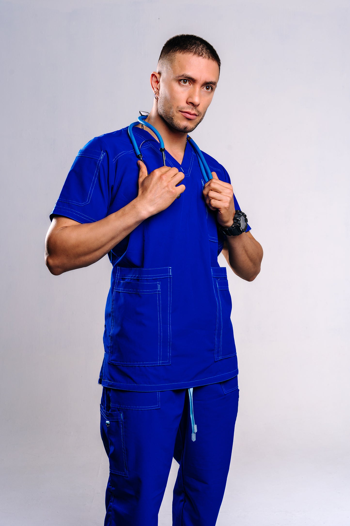 UNIFORME ANTIFLUIDO  CABALLERO VANGUARDIA MEN